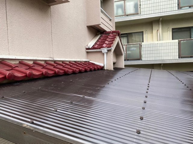 姫路市でカーポート屋根張り替え工事